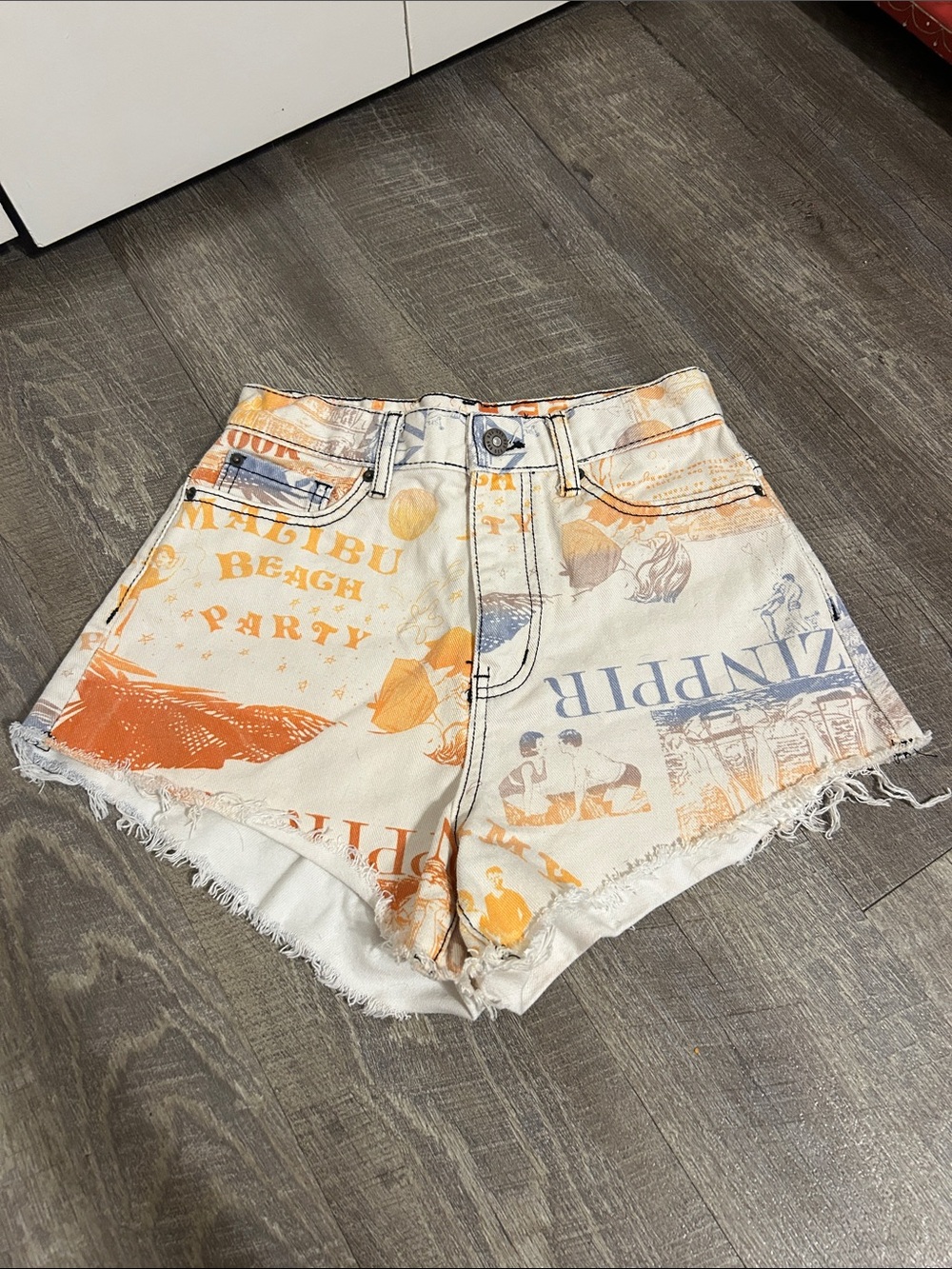 BDG Graphic High-Rise Denim Shorts in Orange & Cream